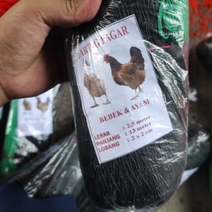 jaring pagar ukuran 25x13 meter lubang 2x2 bisa untuk pagar ayam pagar bebek pagar tanaman dlll