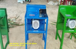 Máy băm cỏ  chuối  cây ngô rau bèo