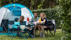 Decathlon Camping Tent- Quechua (4 pax Wind Resistance)