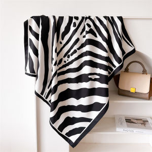Women Spain Brand Design Scarf Fashion Leopard Zebra Silk Scarves Square Small Handkerchief Neck Snood Bag Hijab Snood 90*90Cm