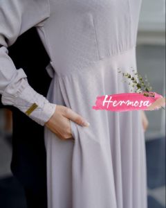 Gamis hermosa motif shuriken warna silver abu muda-Gamis wanita syari busui friendly premium-silver