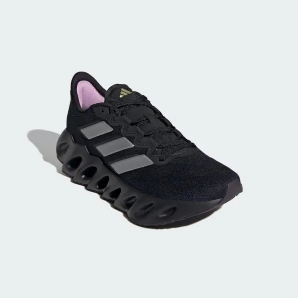 SEPATU LARI ADIDAS SWITCH FWD RUNNING SHOES IG7461 20241 Sepatu