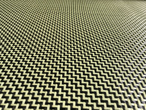 [Grade A]3K 200gsm 2x2 Twill weave1100D Red yellow blue orange Kevlar 39.4inch/1meter wide Kevlar & Carbon fiber mixed Fabric Aramid fiber Hybrid Carbon Kevlar Cloth #017