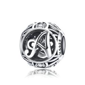 BAMOER จัดส่งฟรีลดกระหน่ํา925เงินสเตอร์ลิงสิงหาคมคอลเลกชั่นตัวอักษร A ถึง Z ลูกปัดจี้เครื่องรางผู้หญิงสร้อยข้อมือ DIY เครื่องประดับทํา SCC738