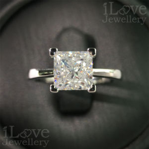 iLove Jewellery 925 Sterling Silver 18K White Gold Plated 1.25ct Princess Cut Solitaire Zircon Ring Jewelry Wedding Women Fashion Gift for Her ILR007