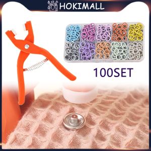 Peralatan Menjahit Kancing Pakaian Set dengan 100PCS Tang Pengencang Kancing Snap dalam Berbagai Warna