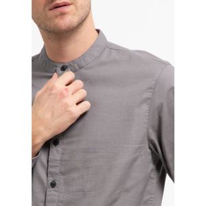 TRIPLE Kemeja Panjang Slim Fit (LS MC 448)