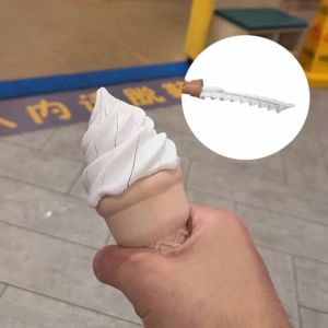 SIRENXI In 3D Đồ chơi kem có thể thu gọn Sáng tạo Mô phỏng thực tế Đồ chơi hình ốc quế kem Bất ngờ hài hước PLA an toàn Đồ chơi khăm Trò đùa vui nhộn