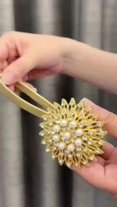 Magnetic Curtain Tieback Hook self-adhesive or no-drill setup magnetic fastening peacock detail for living room bedroom or office window curtain tieback hook magnetic curtain curtain tieback