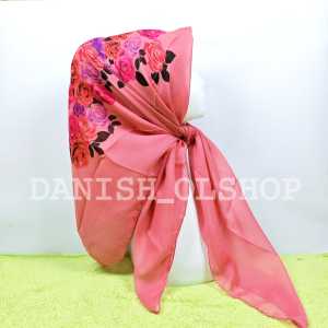 Kerudung dan Hijab segi empat bella square motif bunga mawar