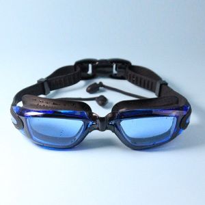 Kính bơi cao cấp người lớn trẻ em chống tia UV có nút bịt tai + tặng kèm bịt mũi