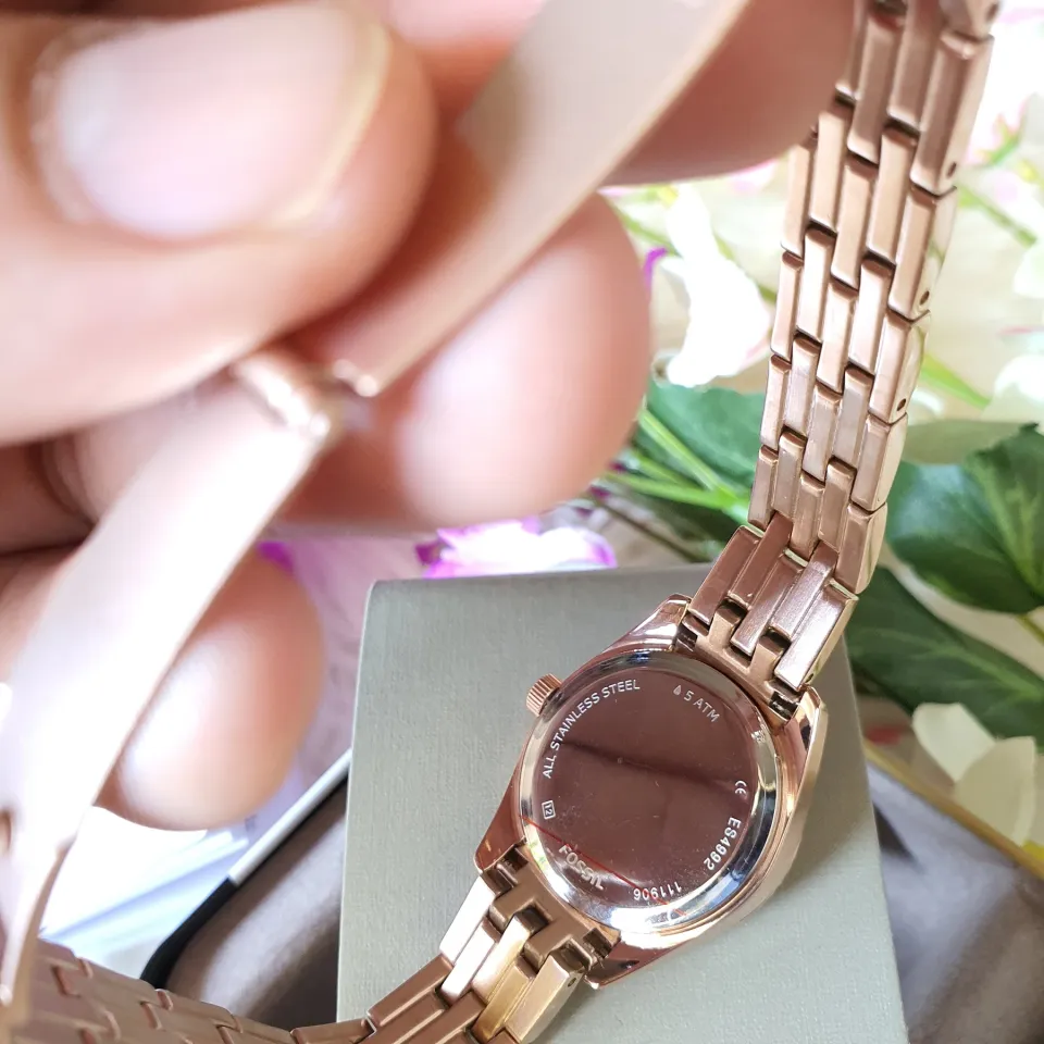 Fossil ES4281 Scarlette Mini Three Hand Date Two Tone Stainless Steel Watch Women s Watch Rose Gold Lazada PH