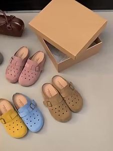 [Free Shipping] Stylish Thick-Soled WomenS Outdoor Wear New Breathable Slip-On Mules For Petite Women With A Closed-Toe Design And Perforated Detailing
