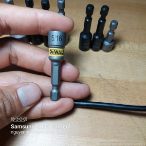 Đầu bắn tôn DeWalt Bos ch các loại thông dụng trên thị trường