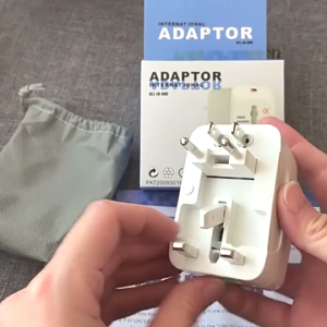 Universal Travel Plug Adaptor/ Colokan Steker Listrik Multi Plug International Worldwide Adapter (EU + AU + UK + US Plug)