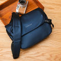 IELGY casual messenger bag men's multifunctional comfortable shoulder strap. 
