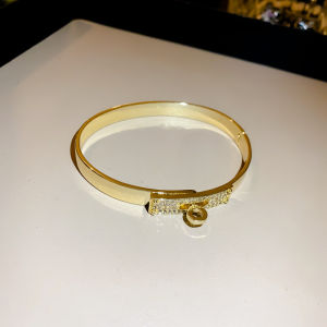 ☺<1122> Gelang Keluli Titanium Zirkon Berlapis Emas Benar Fesyen Wanita Sederhana dan Mewah Gelang Elegan Khusus Borong Hiasan Tangan Liar♥L0920