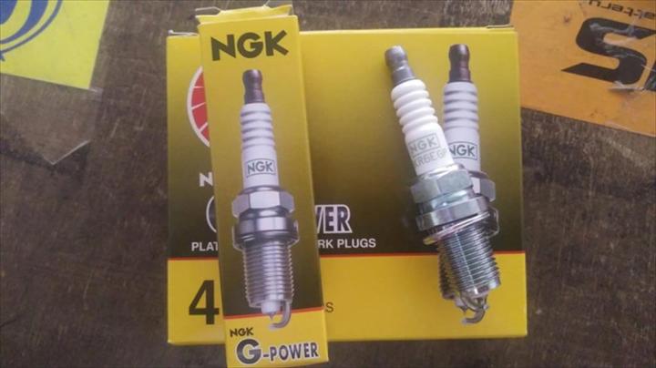 Spark plug spark plug car Honda Civic Genio platinum BKR6EGP genuine ...