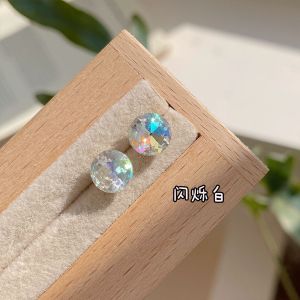 2025NJJK  ต่างหูแบบติดหูรูปดอกกุหลาบมิลเลนเนียมสำหรับผู้หญิง สไตล์ใหม่ บุคลิกภาพ ซิรคอน ต่างหูเจาะหู Hua Zi