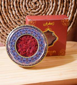 Pure and Fragrant Iranian Saffron 1g and 3g Iron Box Packaging