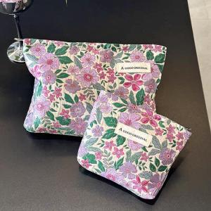 กระเป๋าสะพายข้าง ช่องหลายชั้น กระเป๋าเครื่องสําอาง กันน้ำและกันรอยเปื้อน การพิมพ์ที่สวยงาม