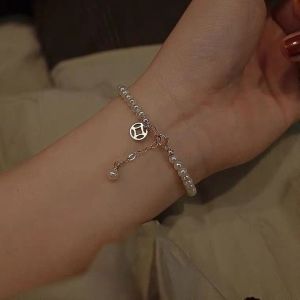 BESFOME สร้อยข้อมือมุกโชคดีโชคดีสร้อยข้อมือมุกนำโชคแฟชั่นแบบเรียบง่ายของเด็กผู้หญิง