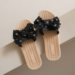 [Free Shipping] New Maple Leaf Bow Slippers For Women Versatile Summer Outdoor Wear Flat Non-Slip Fashion Sandals For Female Students
