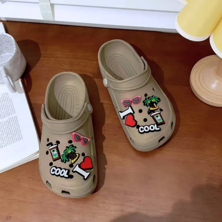 New Crocs classic clogs BROWN KHAKI OG flat sandals slides for