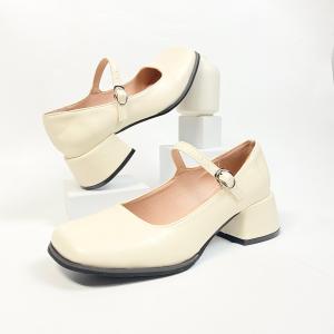 0062 Heels Wanita Fashion Import Hak Tahu Bisa COD (With Box)