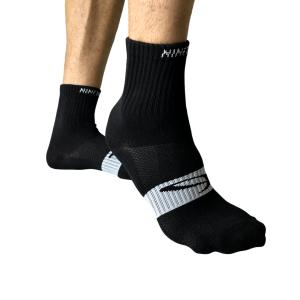 Kaos Kaki Nineten Pendek Kaos Kaki Running Futsal Sepakbola Sebetis Hitam Putih