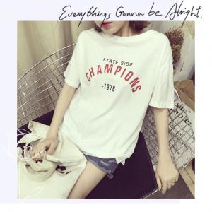 Tsion (เสื้อ)เสื้อคอมกลมสกรีนอักษรภาษาอังกฤษ สีดี เนื้อผ้าเริ่ด สีอ่อนละมุนมากๆ สาวๆจะพลาดไม่ได้น้าาา