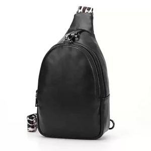 New cross-border womens chest bag casual and fashionable crossbody bag European and American retro shoulder bag bestseller on PU Bag