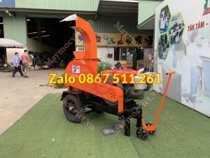 Máy băm nghiền cành cây đề nổ chạy dầu