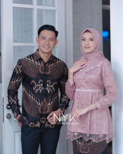 BISA COD Batik Tresno Asih | ADA ANAK | Batik Couple Arunika Lila Kekinian | Set Kebaya Brokat Tulle Berfuring Kemeja Lengan Panjang Katun Prima | Couple Kondangan kekinian | Baju Kebaya Muslim Couple