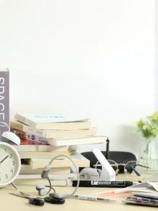 Pegboard No Drilling Install Wall Storage Display Shelf Organizer with DIY Decoration Accessories