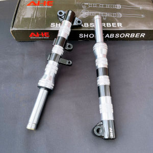 Combo 5 Món<<Phuộc Sirius Đen+ Heo Fando Trắng Chữ Đen+ Đĩa Gắn Mâm 4Lỗ Size 260mm+ Dây Dầu Trước Đỏ+ Pát Sirius 260mm Màu Đen+10 Ốc Salaya.Gắn Như Zin Nhé Ae!!