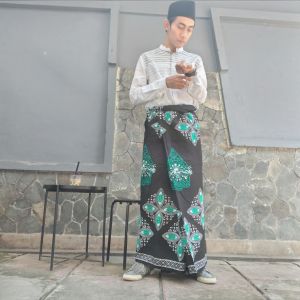 Sarung Batik Nu Hijau Kotak-Kotak & Bahan Katun Premium