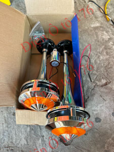 Đôi còi hơi ô tô 2 lọa mạ CROM có đèn. Điện 12v và 24v dùng chung
