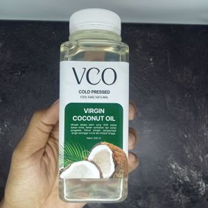 Minyak Kelapa Virgin Coconut Oil VCO 100 | 250 | 500 ml - Minyak Kelapa Asli Murni Berkah Jaya