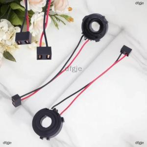 [COD] dfgje 2Pcs Headlight Bases Retainers For Golf 7 MK7 MK6 Tiguan Sharan Multivan Touran Scirocco Passat B7 H7 LED Socket Adapters