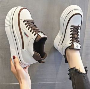Sepatu Sneakers Wanita Sepatu Casual Sport Shoes Sepatu Kets Bertali Sepatu Perempuan Terbaru 2025