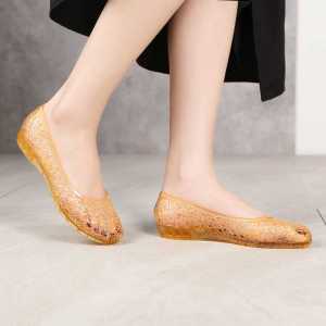 Free Shipping Crystal Hollow-Out Low-Heeled Sandals For Women Summer Outdoor Wear Fashionable Korean-Style Jelly Toe-Cap Wedge Heels Non-Slip Flats