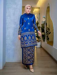 Satu Set Kebaya Tunik Kurung Bordir Melayu Kebaya Kurung Malaysia Kebaya Seragam Kondangan Terbaru