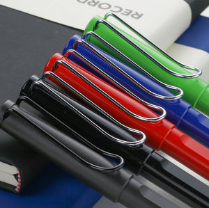 LAMY Safari Rollerball Pen ปากกาโรลเลอร์บอล ลามี่ ซาฟารี มี 8 สี ดํา แดง ชมพู ฟ้า เขียว ม่วง เหลือง เทาน้ําเงิน