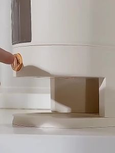 Rice Dispenser 10kg food storage Kitchen Automatic rice Storage conner 5 kg moisture proof