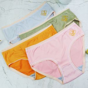 WAWA - (PAKET ISI 3) CELANA DALAM WANITA FASHION BAHAN COTTON SUTRA MOTIF MINI CARACTER CD WA-C31