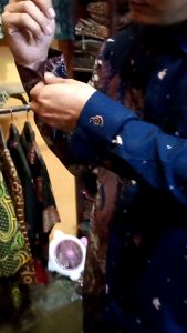 Kemeja Pria Dewasa Batik Slimfit Lengan Panjang gardu selen Kemeja pria dewasa lengan panjang motif Kemeja pria dewasa lengan pendek terbaru Kemeja pria dewasa motif keren 2022 Kemeja pria dewasa jumbo xxl Kemeja pria dewasa laruso Kemeja pria dewasa