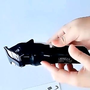 Kemei Razor Hair Cut Rechargeable Hair Clipper Cordless Electric Shaver Razor Trimmer Barber KM-809A