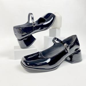 0062 Heels Wanita Fashion Import Hak Tahu Bisa COD (With Box)