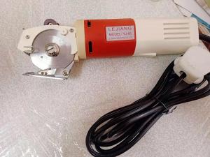 Mesin Potong Kain/ Round Knife Cloth Cutter